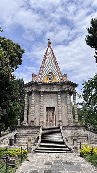 Mausoleo Panteón de Belén