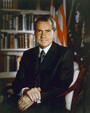 Archivo:Nixon 30-0316a
