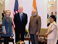 Prime Minister Modi meets Bill and Hillary Clinton