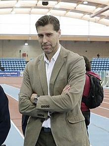 Raúl Chapado en la presentación del Encuentro Internacional de Atletismo en Pista Cubierta de Madrid 2017.jpg