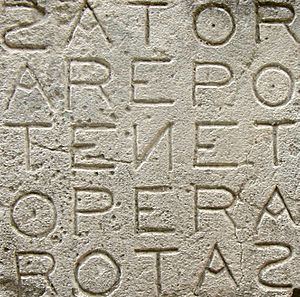 Archivo:Sator Square at Oppède