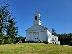 South Woodstock Baptist Church, South Woodstock CT.jpg