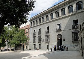 Vargas Palace, Madrid.jpg
