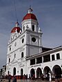 Vista lateral de la Concatedral de San Nicolás el Magno de Rionegro