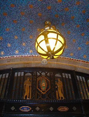 Archivo:Williamsburgh Savings Bank Rene Chambellan Metalwork