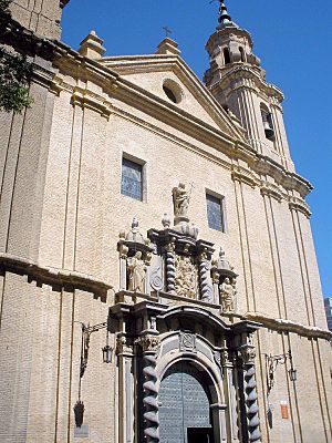 Archivo:Zaragoza - Iglesia de San Felipe y Santiago el Menor 07