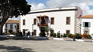 Archivo:Ayuntamiento de Telde, en Gran Canaria (Las Palmas, España)