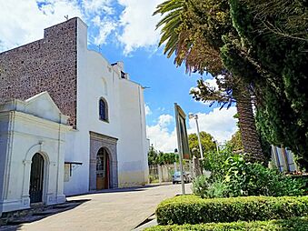 Archivo:Convento Franciscano del siglo 16