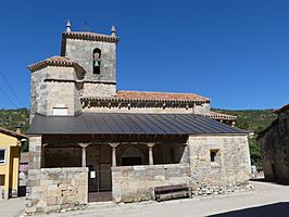 Iglesia de San Salvador - Vista general.jpg