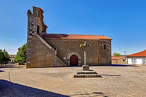 Archivo:Iglesia parroquial de San Juan Bautista en La Sierpe