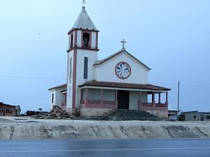 Archivo:Igreja Católica em Porto Quipiri - panoramio