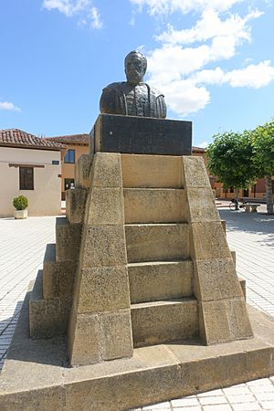 Archivo:Monumento a Diego de Ordás en Castroverde de Campos