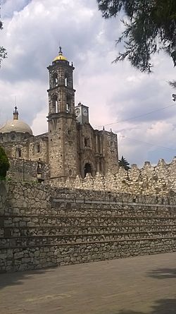 Parroquia de San Juan Bautista, Totolac, Tlaxcala.jpg