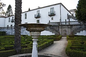 Archivo:Pazo de Mariñán, jardín principal