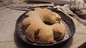 Archivo:Rosca de chicharrones