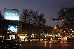 Archivo:San Rafael de noche.