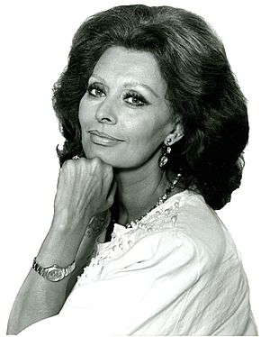 Archivo:Sophia Loren L.A.