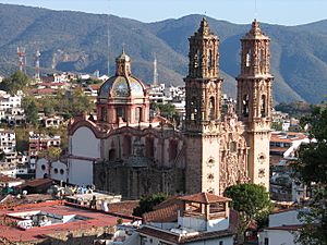 Archivo:Taxco Santa Prisca