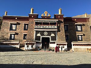 Archivo:敏珠林寺 - panoramio
