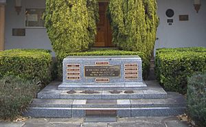 Archivo:1Gordon War Memorial