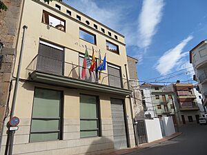 Archivo:Ayuntamiento de Soneja