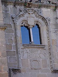 Archivo:Caceres ventana palacio de los Golfines de Abajo
