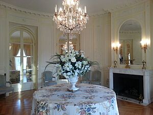 Archivo:Carolands Chateau - Bordeaux Salon 2.16.2013