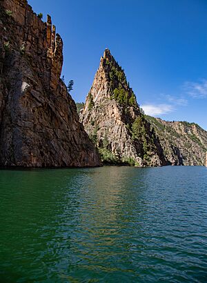 Archivo:Curecanti National Recreation Area (2c7fee38-22b6-4112-b8da-7f9e674b6e14)