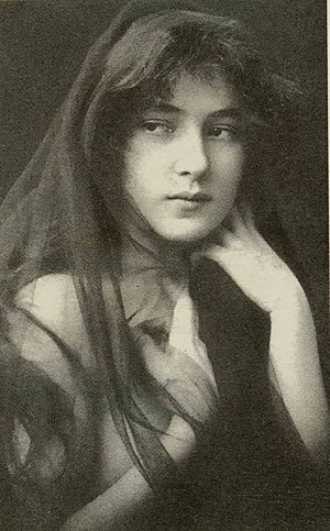 Archivo:Evelyn-Nesbit-age-16,-1901