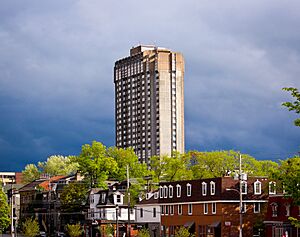 Archivo:Fenwick Tower