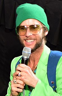 Greg Cipes (42099087160).jpg