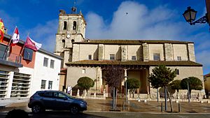 Archivo:Iglesia de Santa Cruz de Grijota (Palencia)