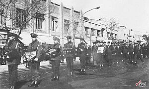 Archivo:Iskandar Mirza funeral 2