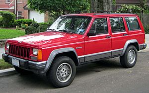 Archivo:Jeep Cherokee Country -- 05-23-2012