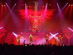Archivo:Judas Priest (2009-02-13) 767