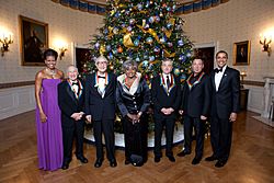 Archivo:Kennedy Center honorees 2009 WhiteHouse Photo