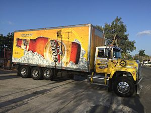 Archivo:Medalla truck (02)
