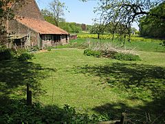 Old farm near Meerssen (South Limburg, Netherlands 2008) (2476530208)