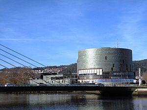 Archivo:Pontevedra capital Palacio de Congresos