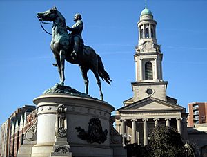 Archivo:Statue and Steeple at Thomas Circle