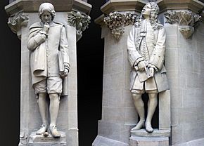 Archivo:Statues of Isaac Newton and Gottfried Leibniz
