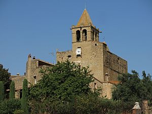 Archivo:131 Església de Sant Esteve (Madremanya), des dels Quatre Camins