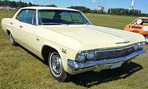 Archivo:1965 Chevrolet Impala Caprice