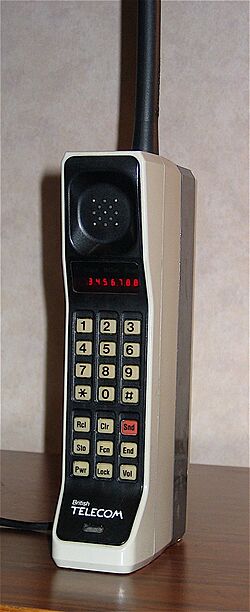 DynaTAC8000X.jpg