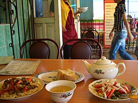 E7870-Dordoy-laghman.jpg