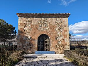 Archivo:Ermita de la Soledad, Talamanca de Jarama