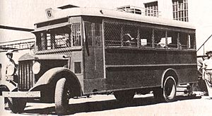 Archivo:Havlagah bus during 1936-1939 Arab revolt-British Mandate of Palestine