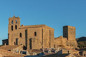 Iglesia de San Salvador, Luesia, Zaragoza, España, 2023-01-05, DD 01.jpg