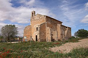 Archivo:Mahora, ruinas del convento, 02
