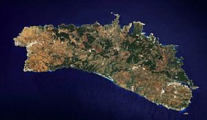 Archivo:Menorca
